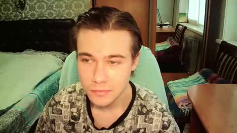 Tom online show from March 22, 2:16 am