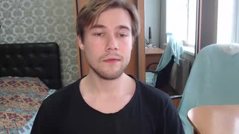 Tom online show from June 11, 10:02 am