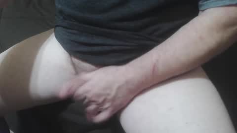 Snapshot of iamdevilish99 chatting on October 28, 3:31 am iamdevilish99 online show from October 28, 3:31 am