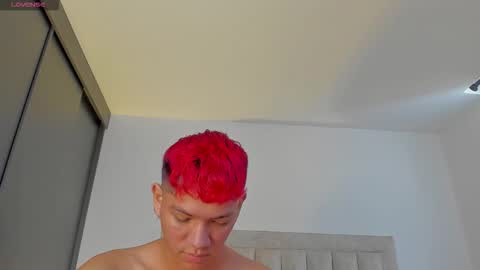 Juliiiiian online show from November 29, 12:29 pm