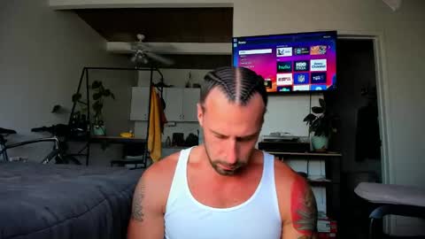 Snapshot of iamtarzan91 chatting on October 19, 4:54 pm Iamtarzan91 online show from October 19, 4:54 pm