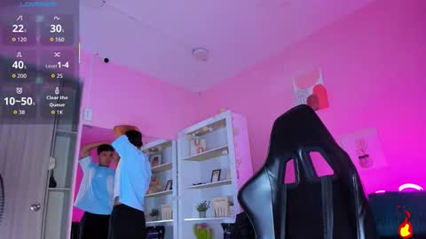 IAN CASTILLO online show from October 30, 11:22 am