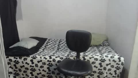 ian_tuner online show from February 13, 9:04 am