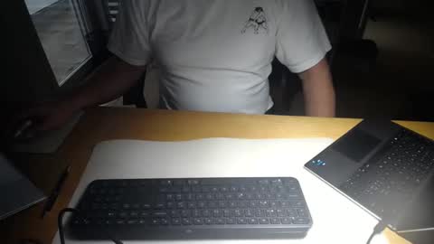 iandy12 online show from September 29, 6:34 am