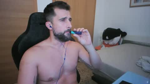 iberian_macho online show from October 9, 7:30 pm