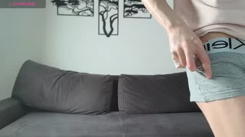 ichigoXboy online show from June 11, 8:23 am