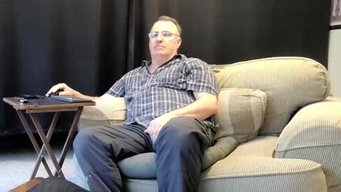 Snapshot of icihristopher chatting on March 7, 9:06 pm Christopher online show from March 7, 9:06 pm