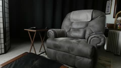 Christopher online show from February 13, 7:08 pm