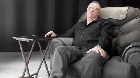 Snapshot of icihristopher chatting on October 29, 11:07 pm Christopher online show from October 29, 11:07 pm