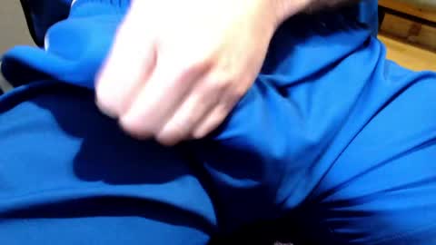 icky_thumps online show from May 14, 4:43 am