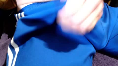 icky_thumps online show from May 16, 5:05 am