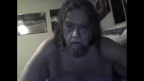 icu2try2xs2 online show from March 10, 9:01 am