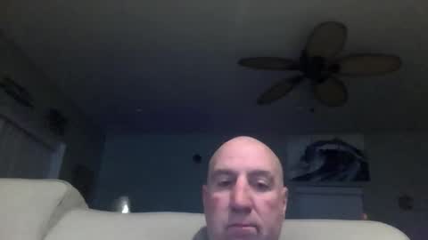 icumming online show from May 24, 3:45 am