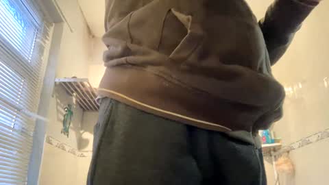 icums4u online show from December 8, 3:56 pm