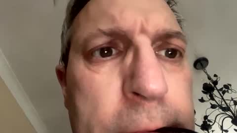 icums4u online show from December 15, 9:56 am