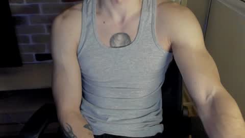 yo online show from December 3, 8:37 pm