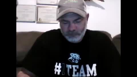 Snapshot of idkwhyidothis348732 chatting on February 27, 11:52 am idkwhyidothis348732 online show from February 27, 11:52 am