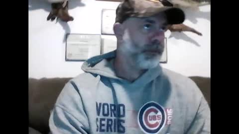 Snapshot of idkwhyidothis348732 chatting on January 19, 6:43 pm idkwhyidothis348732 online show from January 19, 6:43 pm