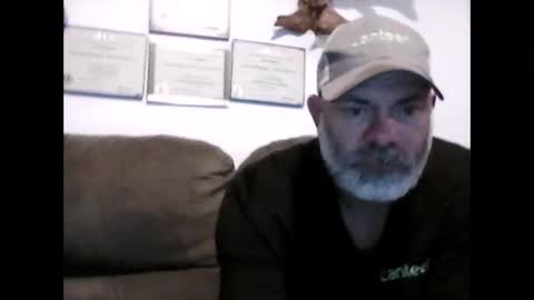 Snapshot of idkwhyidothis348732 chatting on January 30, 11:33 am idkwhyidothis348732 online show from January 30, 11:33 am