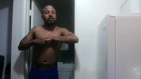 IkebbcDaddy online show from December 11, 12:24 am