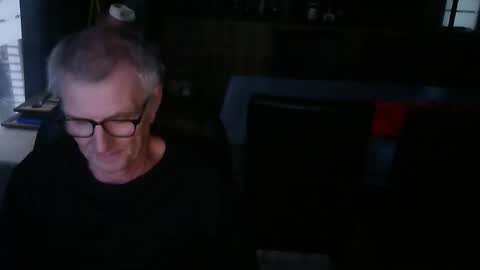 ikwiljeneuken123 online show from December 21, 7:49 am