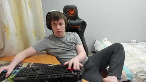 iliaskris online show from March 18, 4:10 pm