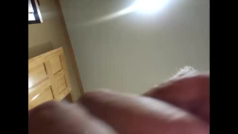 Snapshot of illshowmine1 chatting on October 30, 3:35 pm illshowmine1 online show from October 30, 3:35 pm