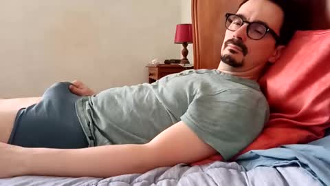 ilovecuteguy79 online show from March 23, 2:23 pm