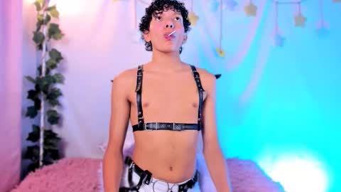 Alejo independent model   online show from March 25, 3:21 am