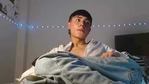 im_juanda online show from February 1, 10:34 pm