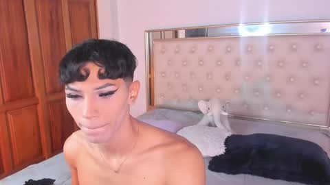 im_sebaslopez online show from May 26, 11:28 am