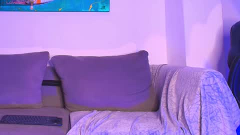 imconor online show from September 24, 11:47 pm