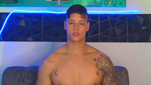 imconor online show from December 5, 1:36 am