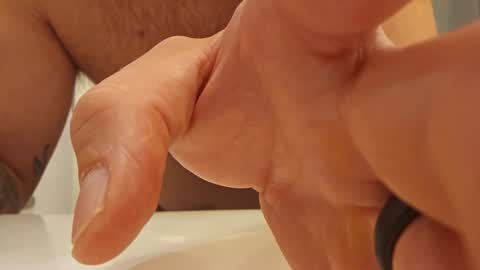 imthomas_ online show from October 4, 6:57 pm