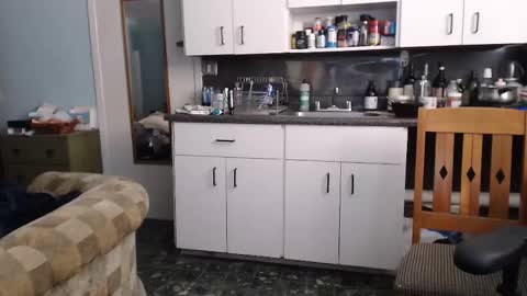 Mark online show from February 14, 7:53 pm