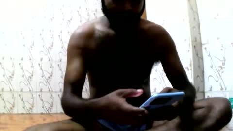 indianhairyguy26 online show from April 25, 1:41 pm