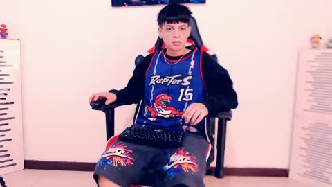 matias online show from April 29, 3:27 pm