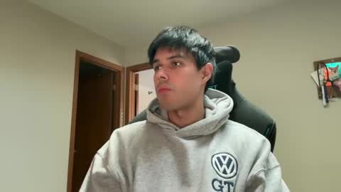 Lucas online show from December 11, 8:38 pm