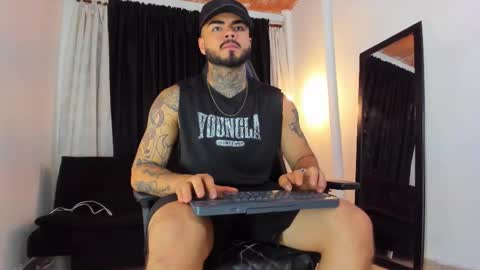 Brayan Chavez online show from March 17, 3:20 am