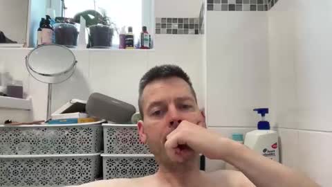 InterestedHun online show from October 10, 8:41 am