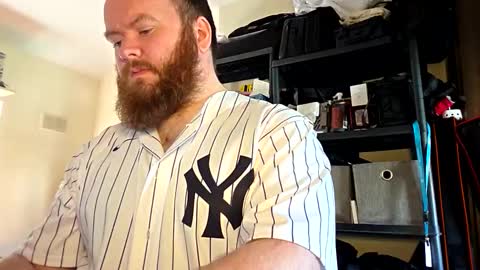 twitter theirishman205 online show from November 1, 1:48 pm