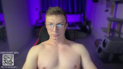 Iron online show from November 6, 6:33 pm