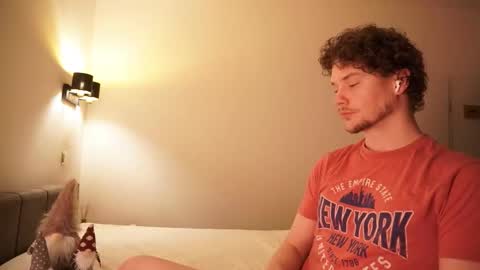 Sam online show from December 5, 11:23 pm