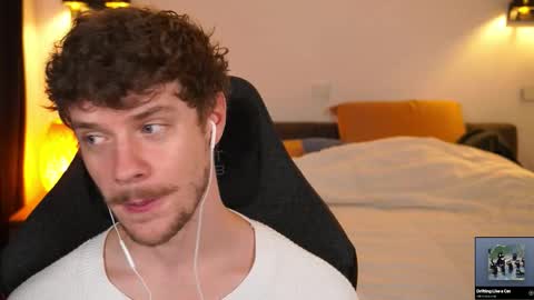 Sam online show from September 23, 1:32 pm