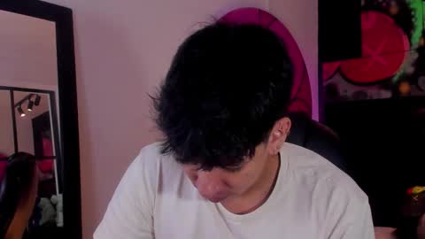 isaac_cryston online show from September 11, 8:30 pm