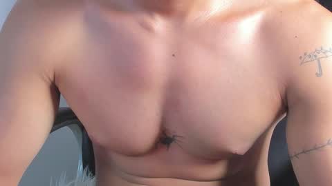 isaac_cryston online show from October 15, 11:56 pm