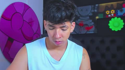 isaac_cryston online show from October 3, 8:47 pm