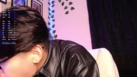 Isaac Saenz. online show from January 24, 9:58 pm