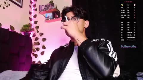 Isaac Saenz. online show from February 22, 12:05 am