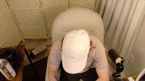 isaac online show from June 1, 1:39 am